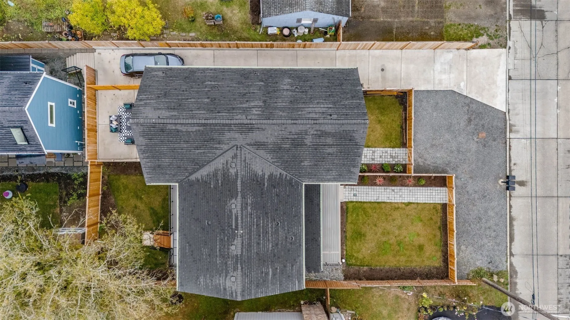 9253 6th Avenue NW, Seattle, WA 98117