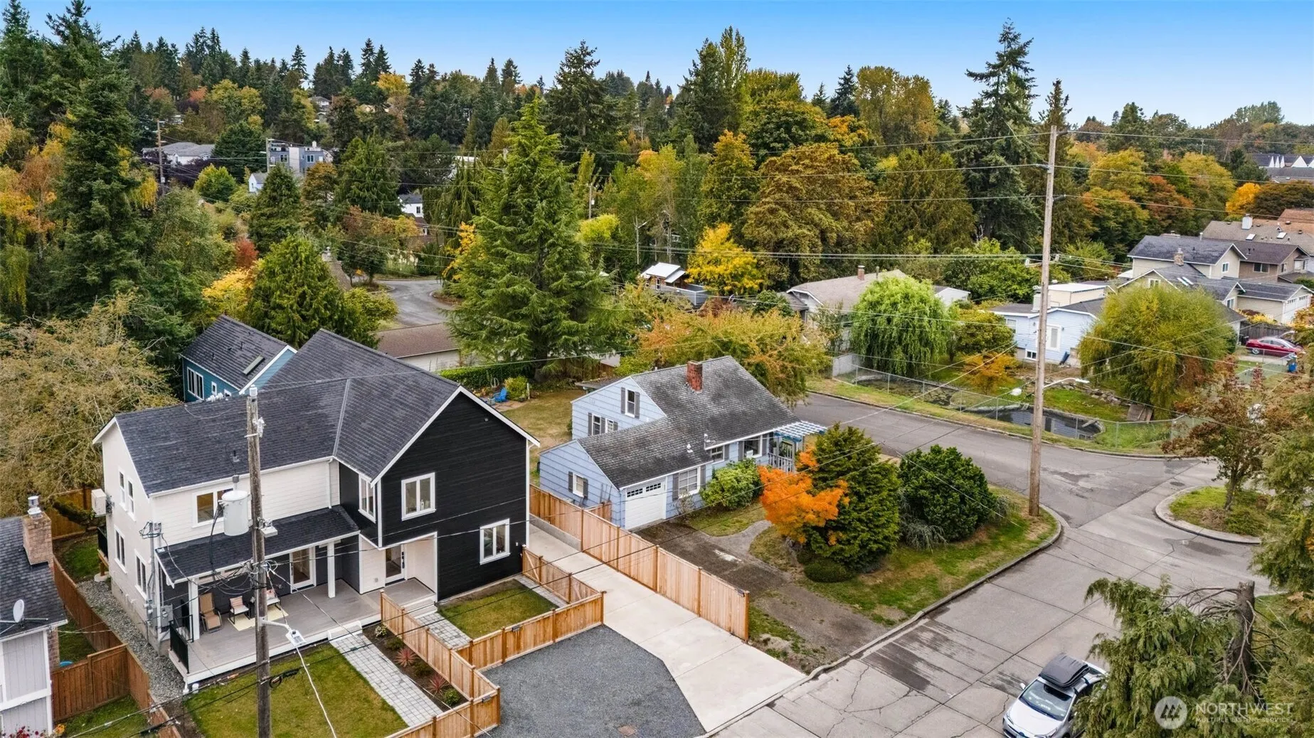 9253 6th Avenue NW, Seattle, WA 98117
