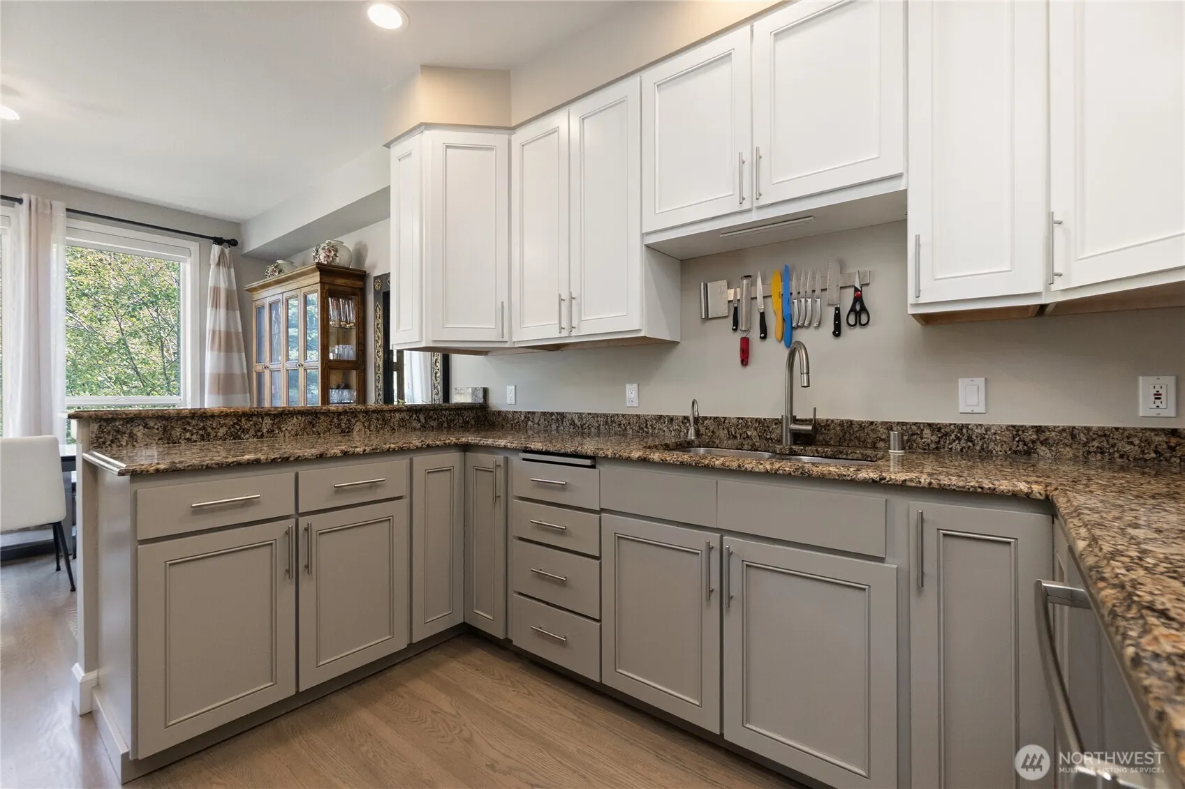 9803 NE Riverbend Drive #A103, Bothell, WA 98011