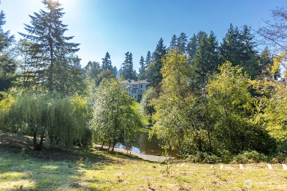 9803 NE Riverbend Drive #A103, Bothell, WA 98011