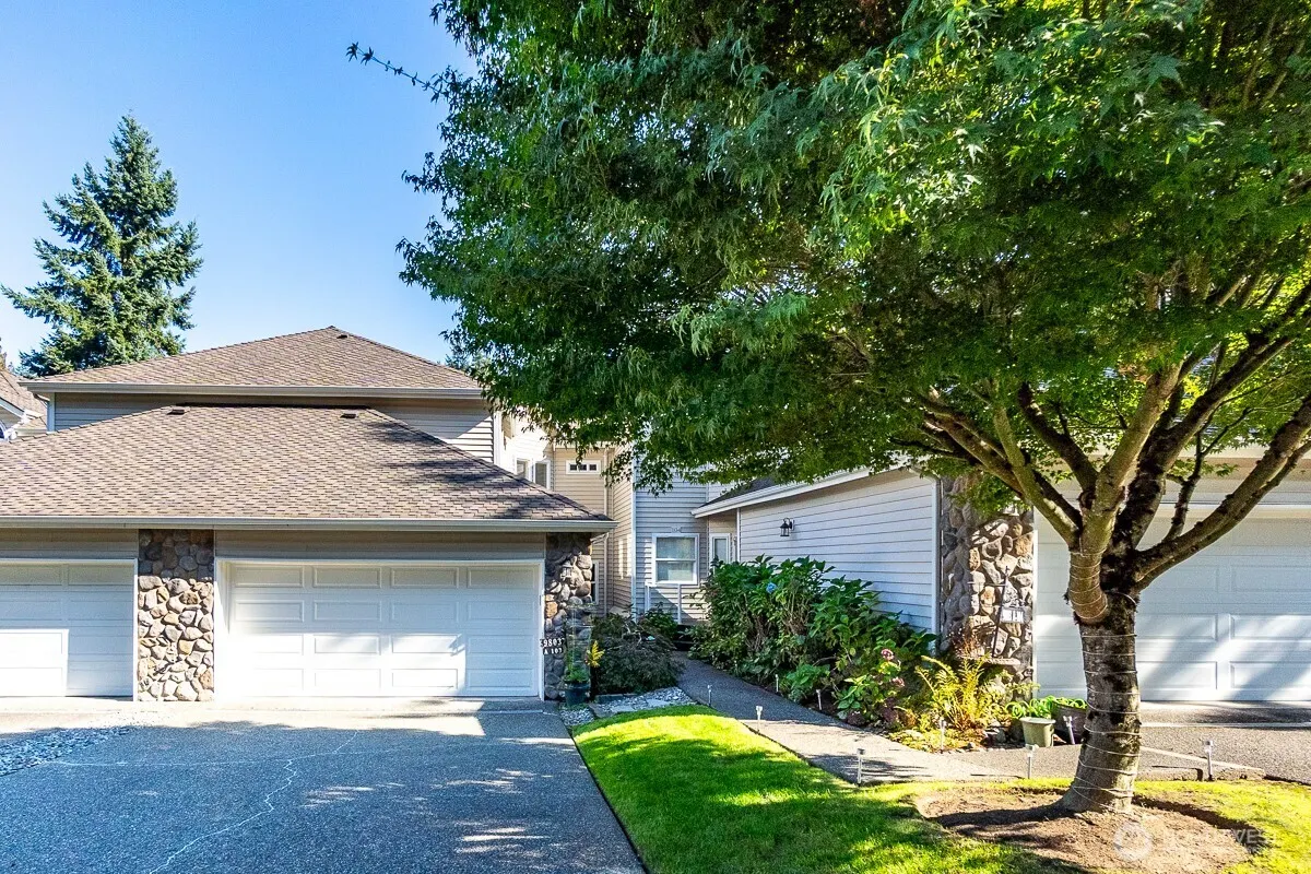 9803 NE Riverbend Drive #A103, Bothell, WA 98011