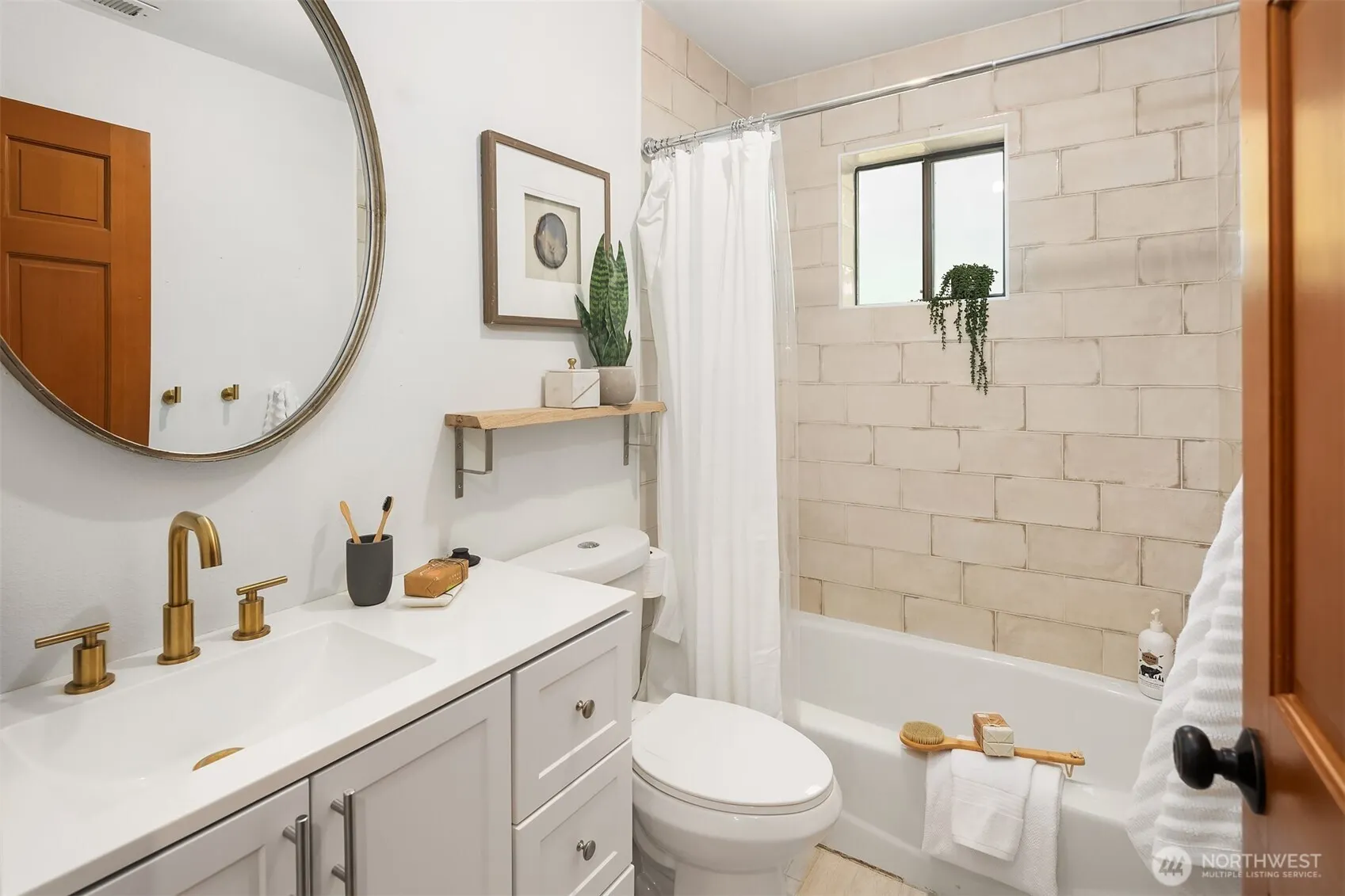 14235 248th Place SE, Issaquah, WA 98027
