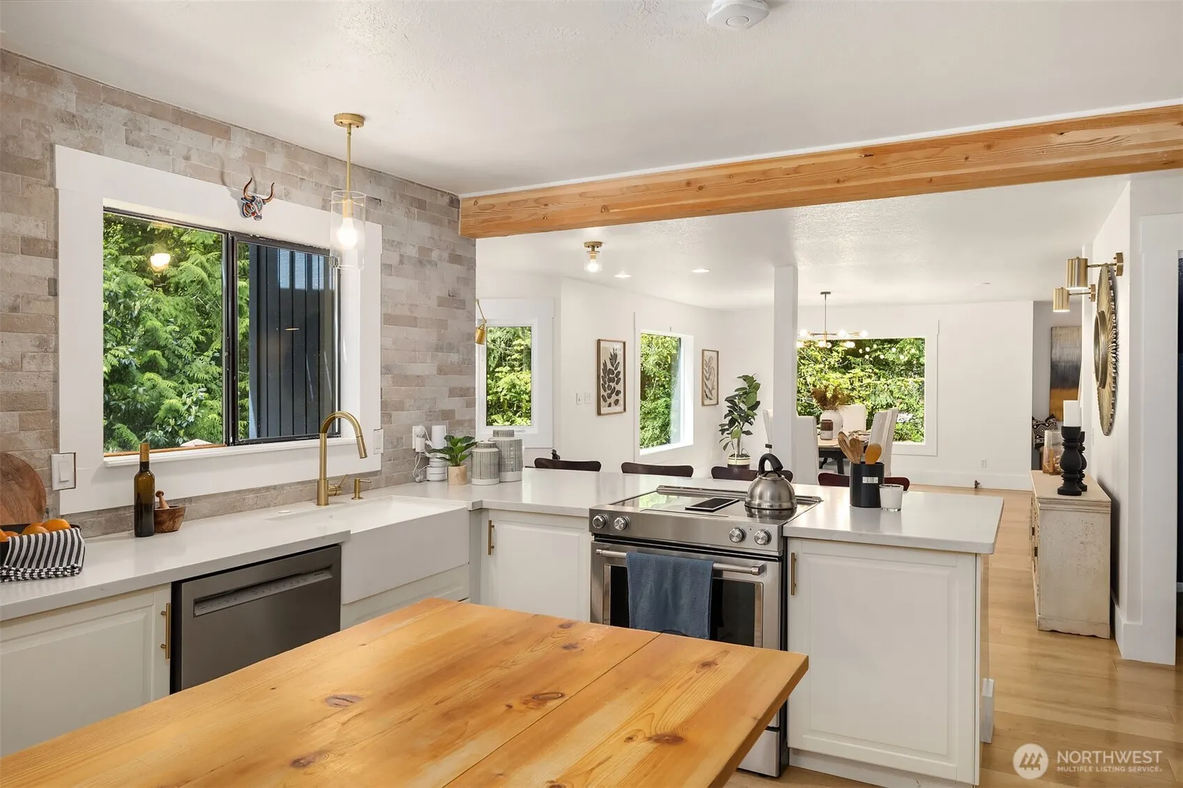 14235 248th Place SE, Issaquah, WA 98027