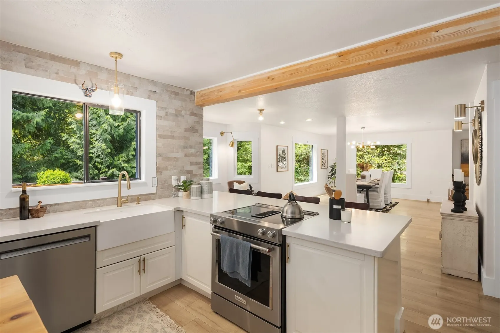 14235 248th Place SE, Issaquah, WA 98027