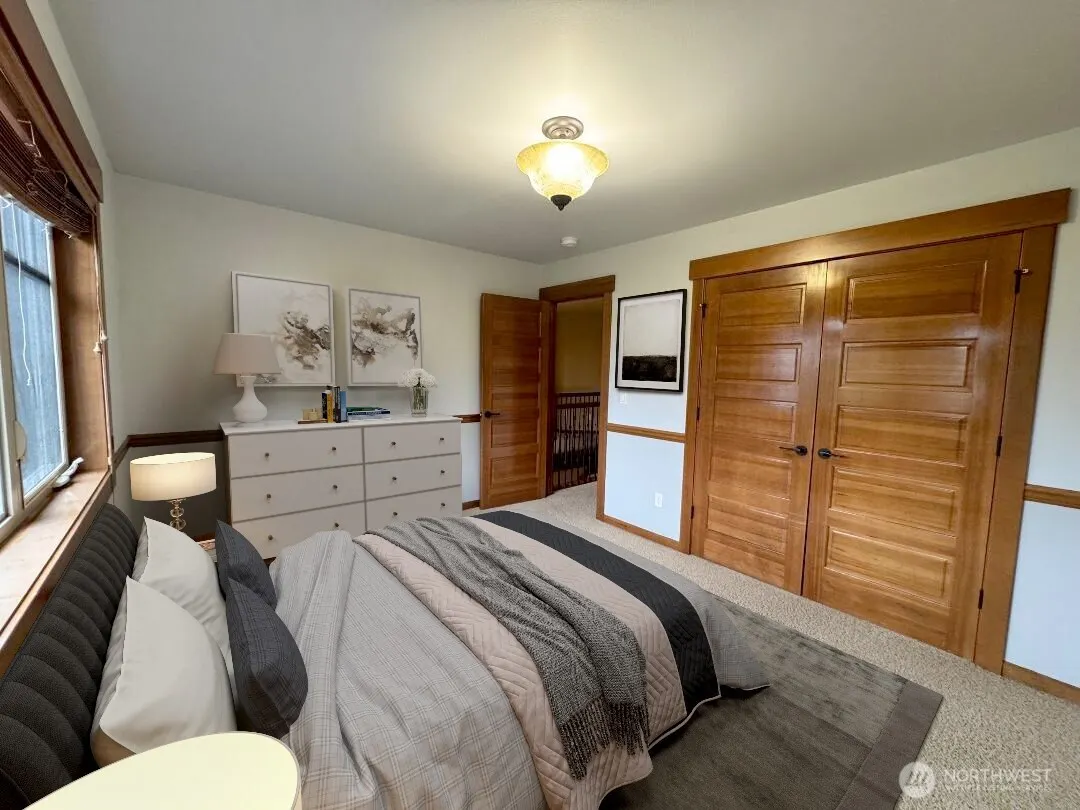 5012 112th Avenue NE, Kirkland, WA 98033