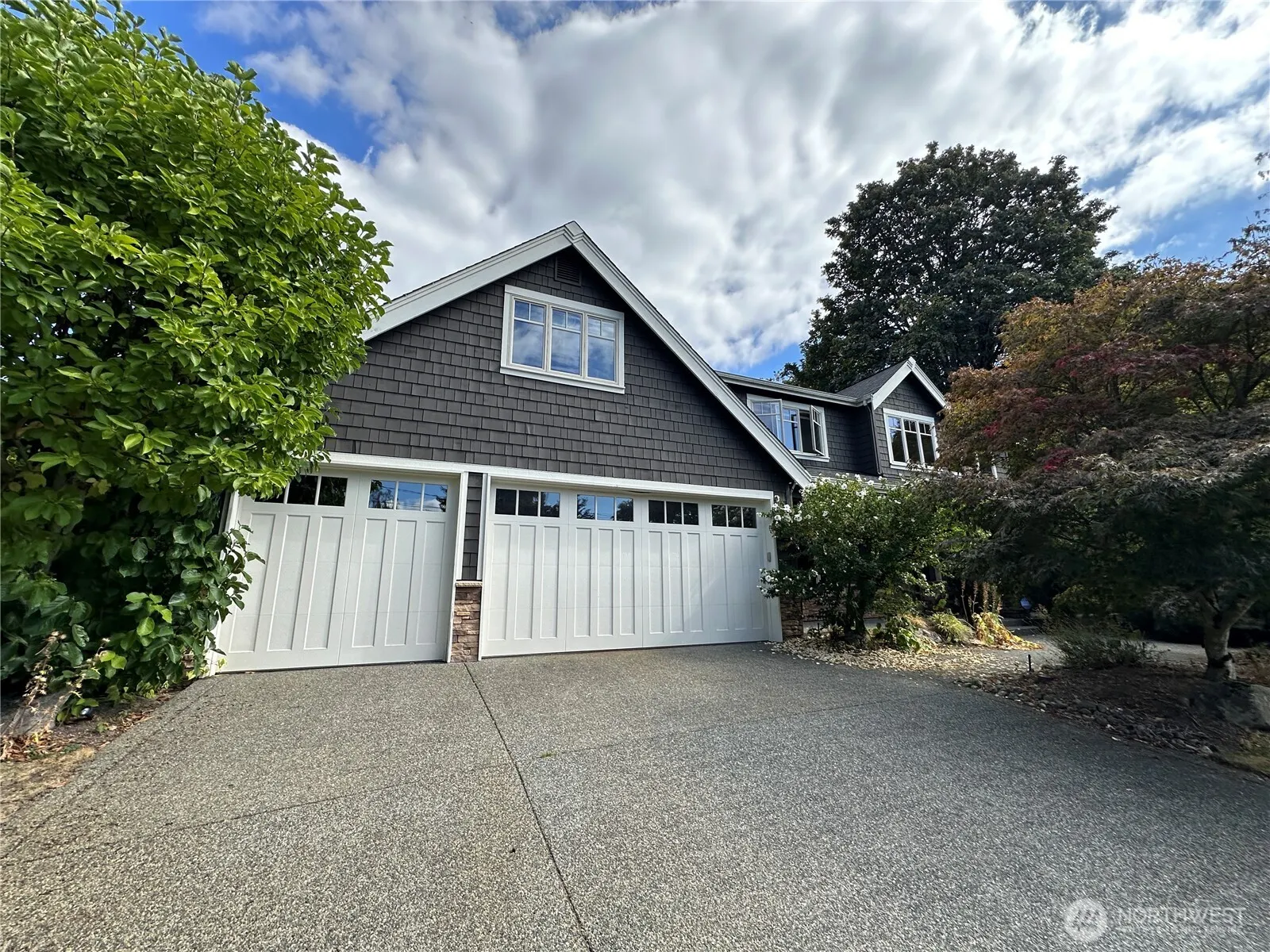 5012 112th Avenue NE, Kirkland, WA 98033