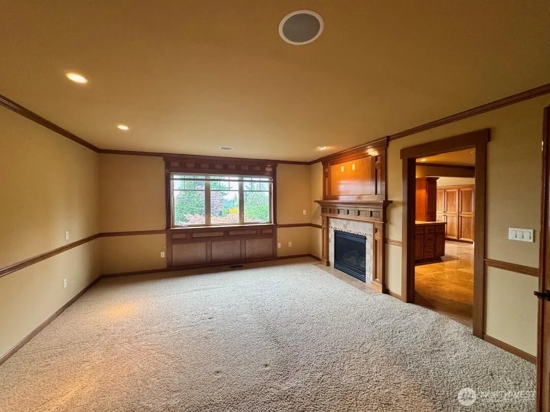 5012 112th Avenue NE, Kirkland, WA 98033