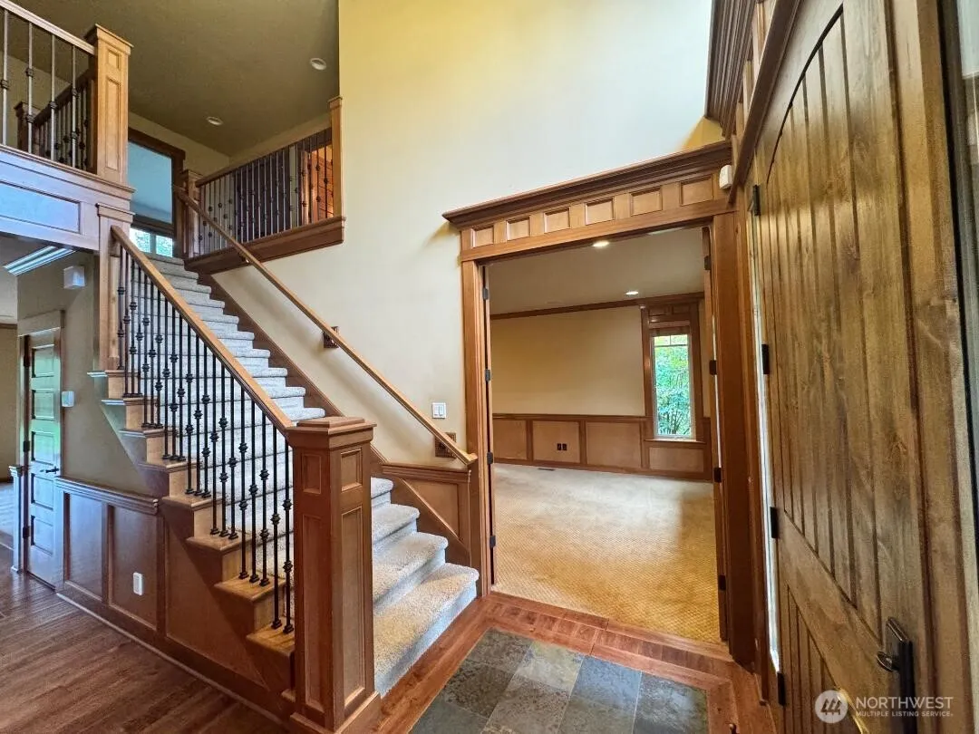 5012 112th Avenue NE, Kirkland, WA 98033