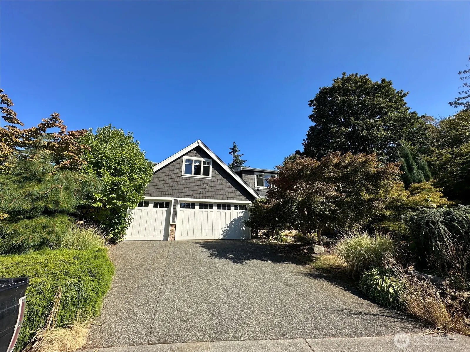 5012 112th Avenue NE, Kirkland, WA 98033
