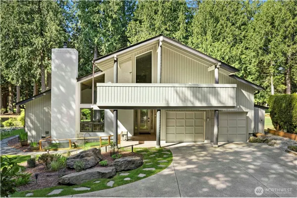 21010 NE 33rd Place , Sammamish, WA 98074