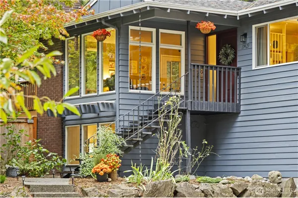 17429 17th Avenue W, Lynnwood, WA 98037