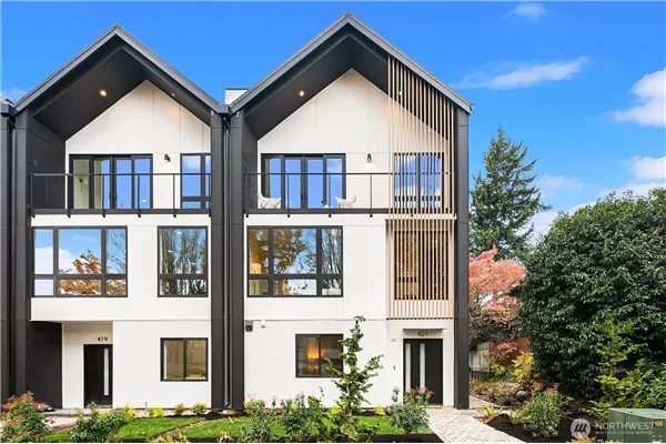 419 99th Avenue NE, Bellevue, WA 98004