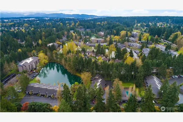 6582 137th Avenue NE #414, Redmond, WA 98052