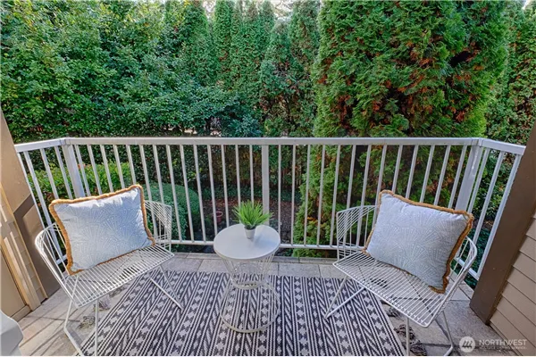 4701 176th Street SW #A6, Lynnwood, WA 98037