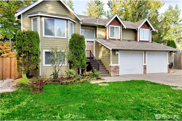 20932 W 49th Avenue , Lynnwood, WA 98036