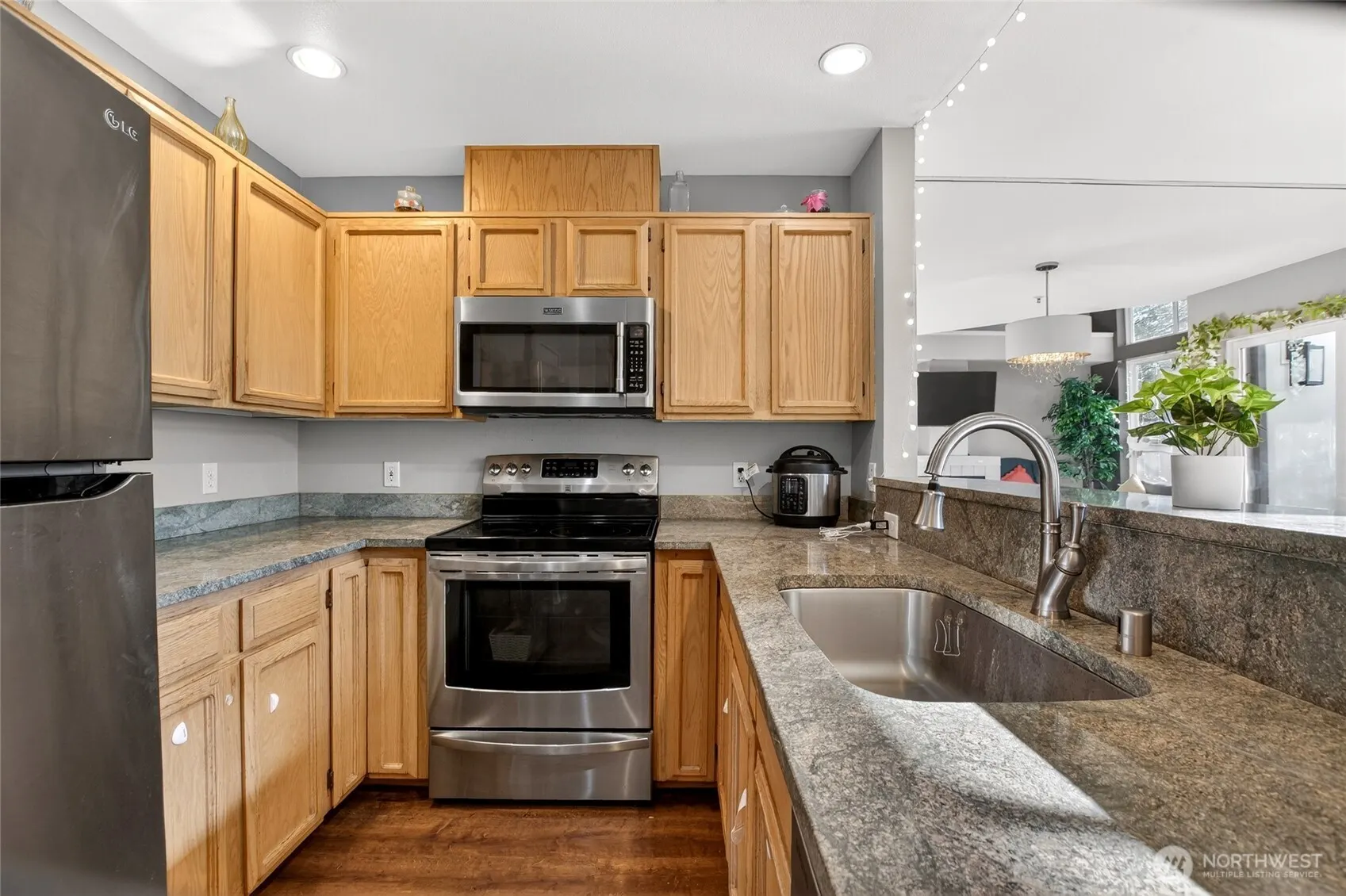 6615 S 239th Place #R109, Kent, WA 98032