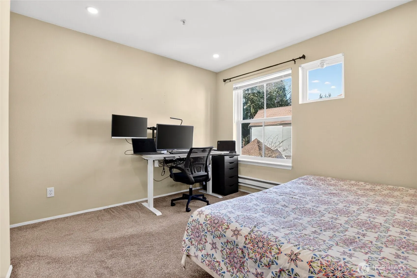 6615 S 239th Place #R109, Kent, WA 98032
