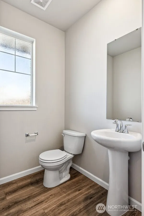 27118 30th Place S #25, Kent, WA 98032