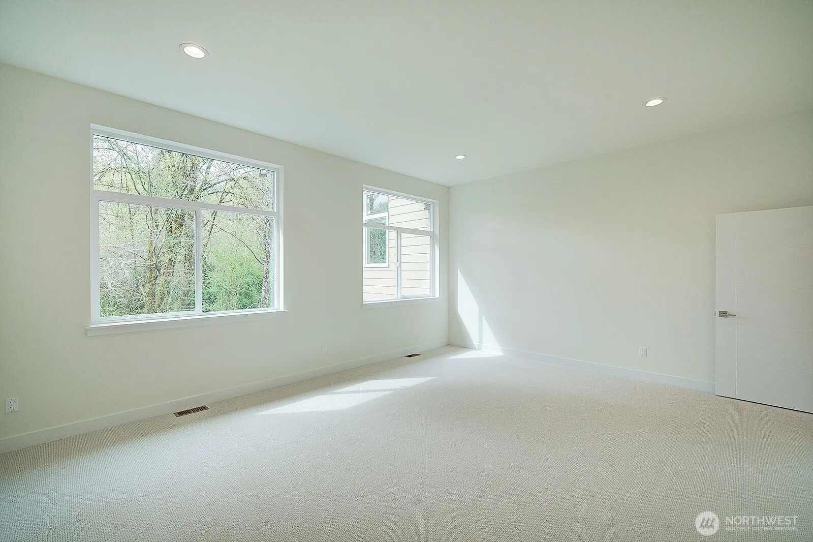 865 Front Street S, Issaquah, WA 98027