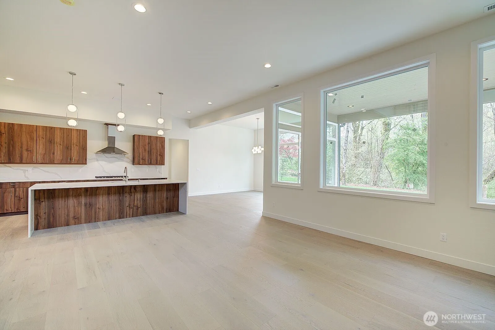 865 Front Street S, Issaquah, WA 98027