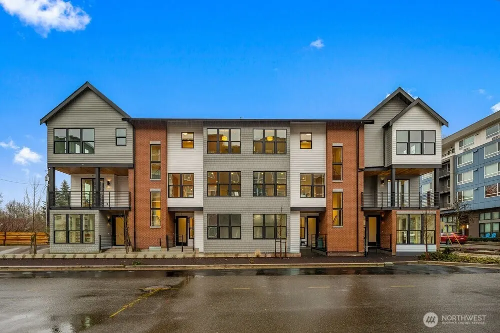 695 NW Locust ST (Homesite #9) , Issaquah, WA 98027
