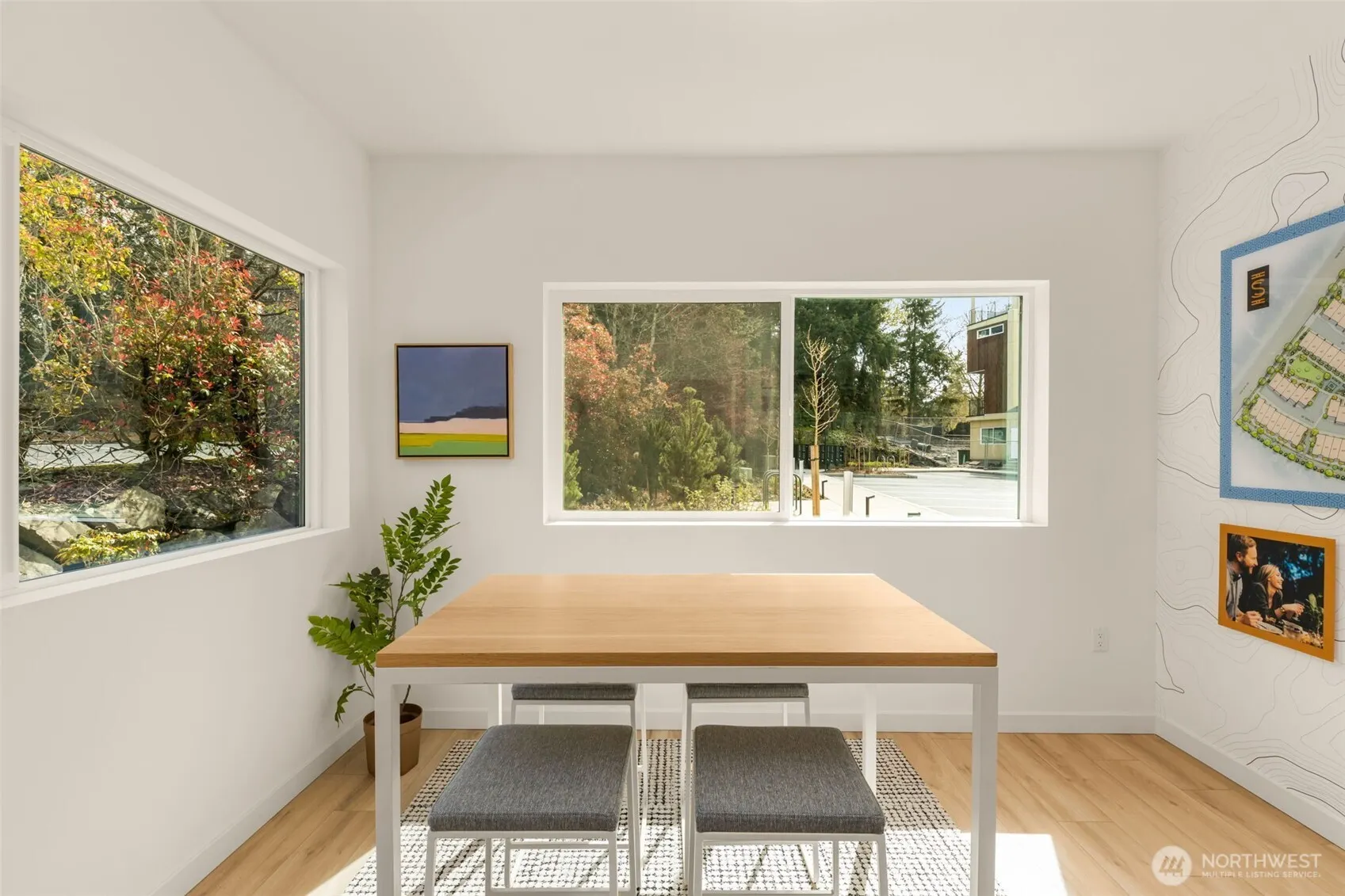 16002 SE 31st Lane , Bellevue, WA 98008