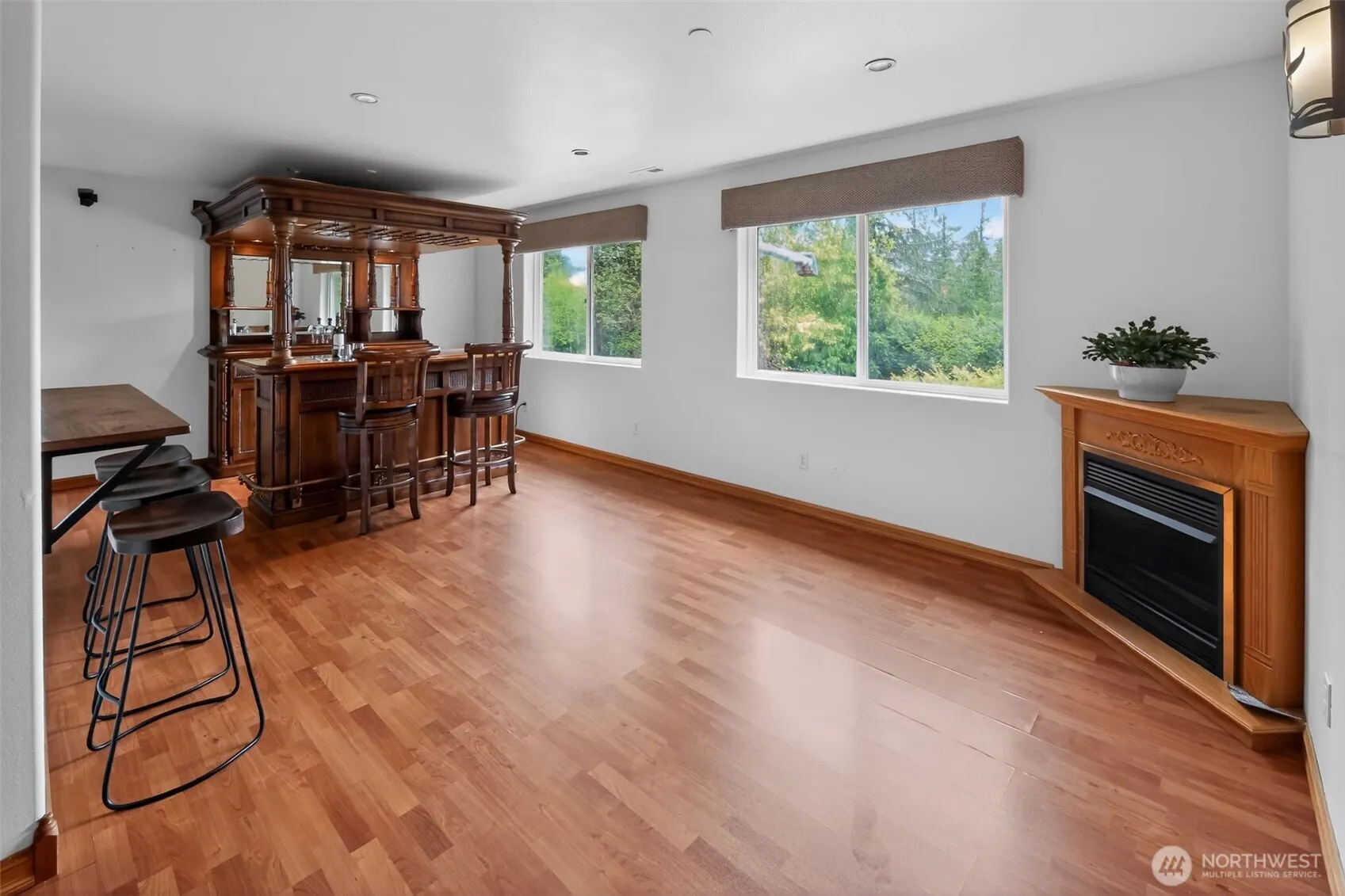 24520 NE 196th , Woodinville, WA 98077