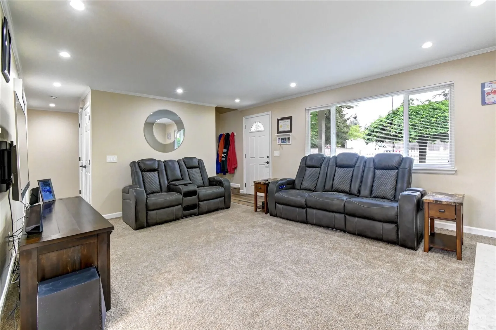 23717 49th Drive SE, Woodinville, WA 98072