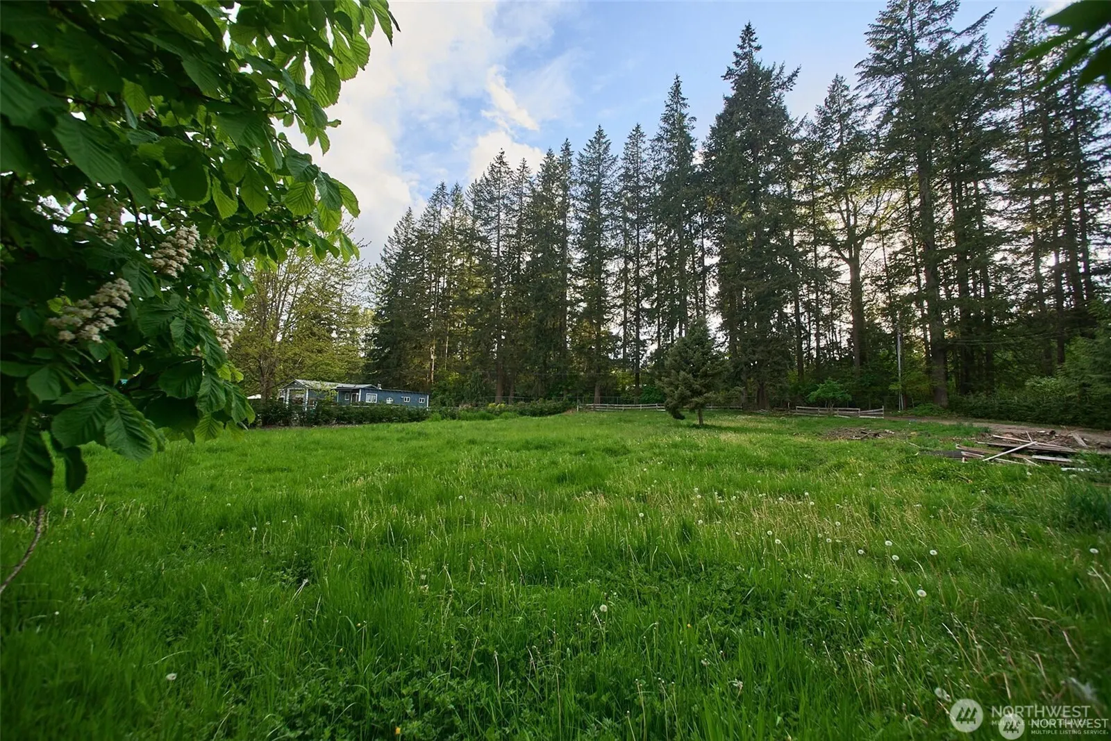 21005 55th Avenue SE, Woodinville, WA 98072