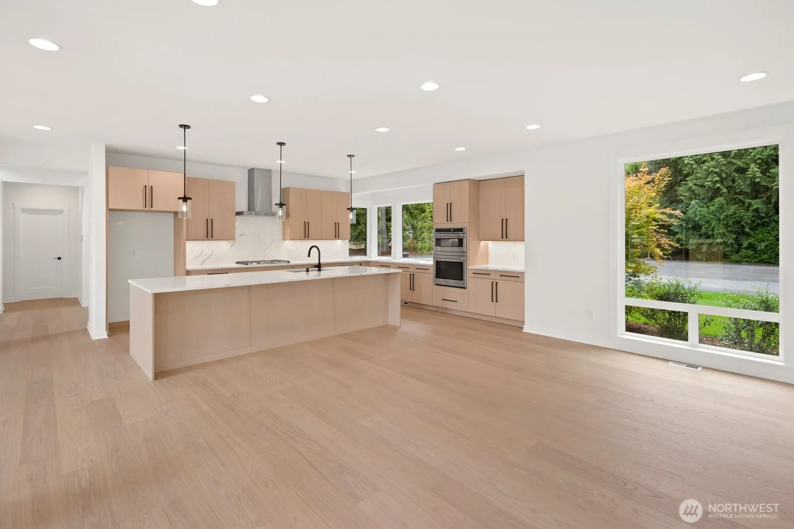 13710 42nd Avenue SE, Mill Creek, WA 98012