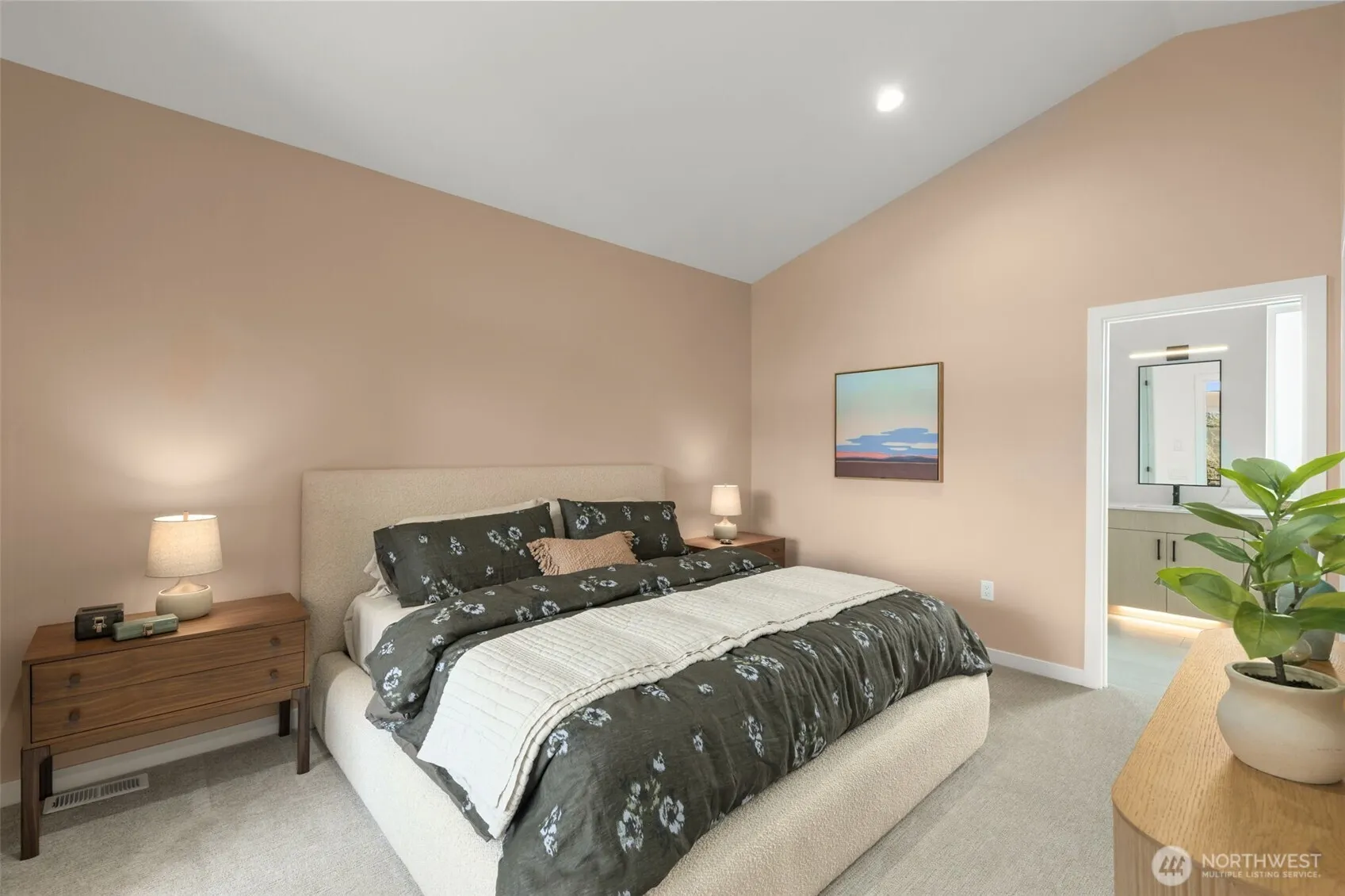 16023 SE 31st Lane , Bellevue, WA 98008
