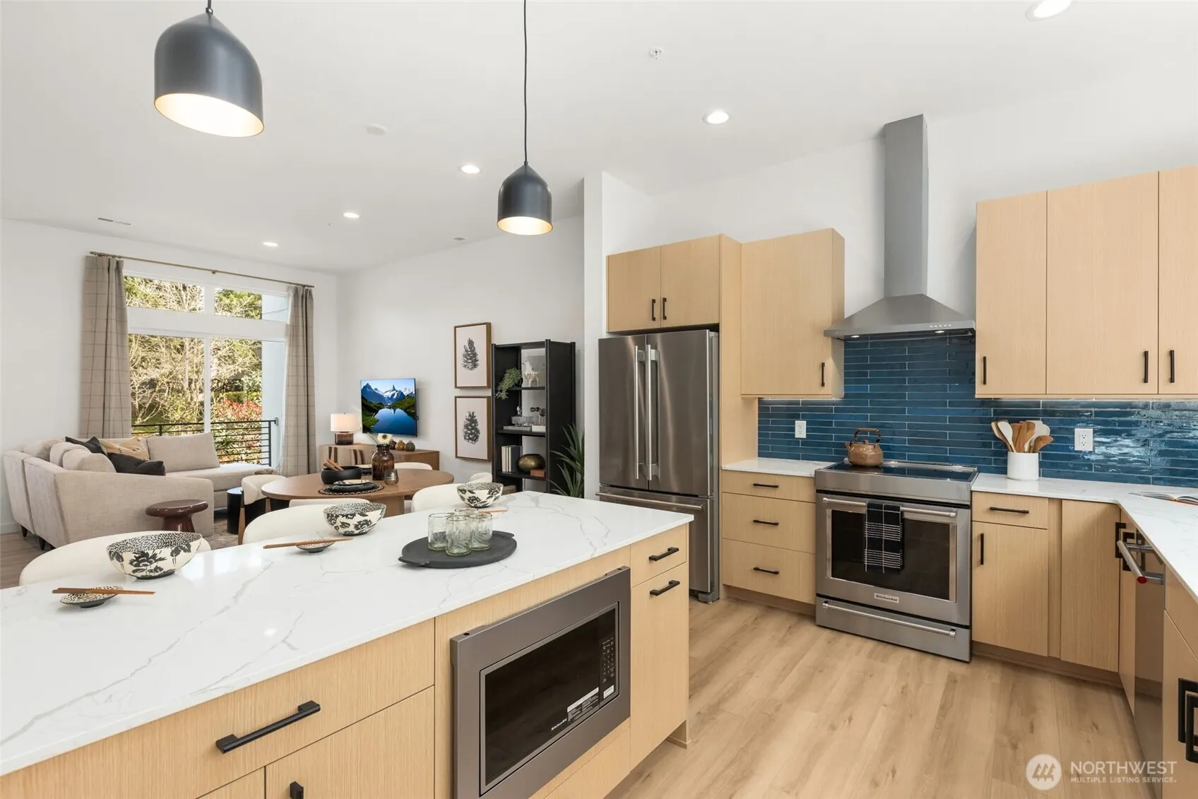 16023 SE 31st Lane , Bellevue, WA 98008