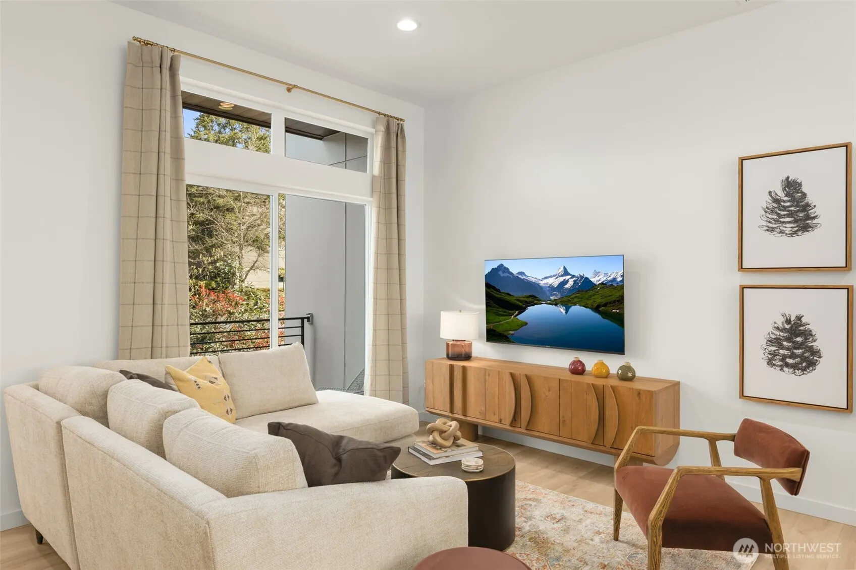 16023 SE 31st Lane , Bellevue, WA 98008