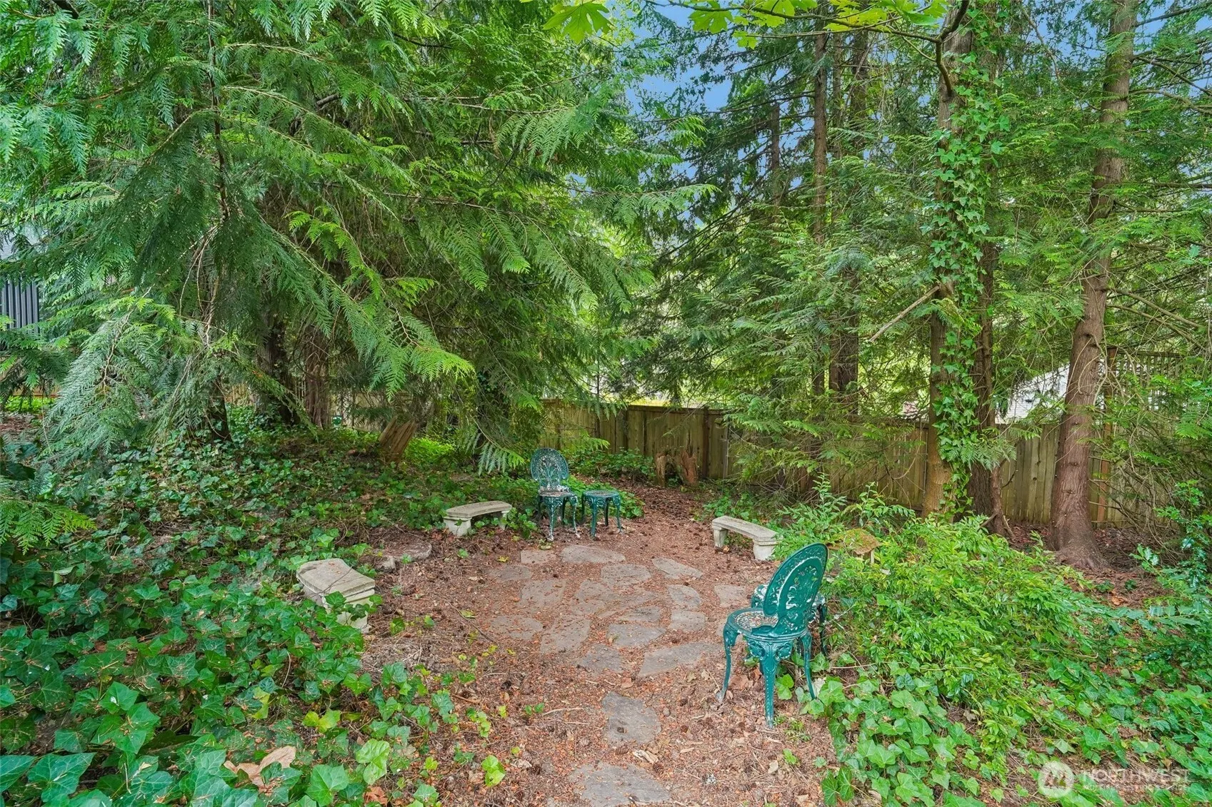 22330 NE 28th Street , Sammamish, WA 98074