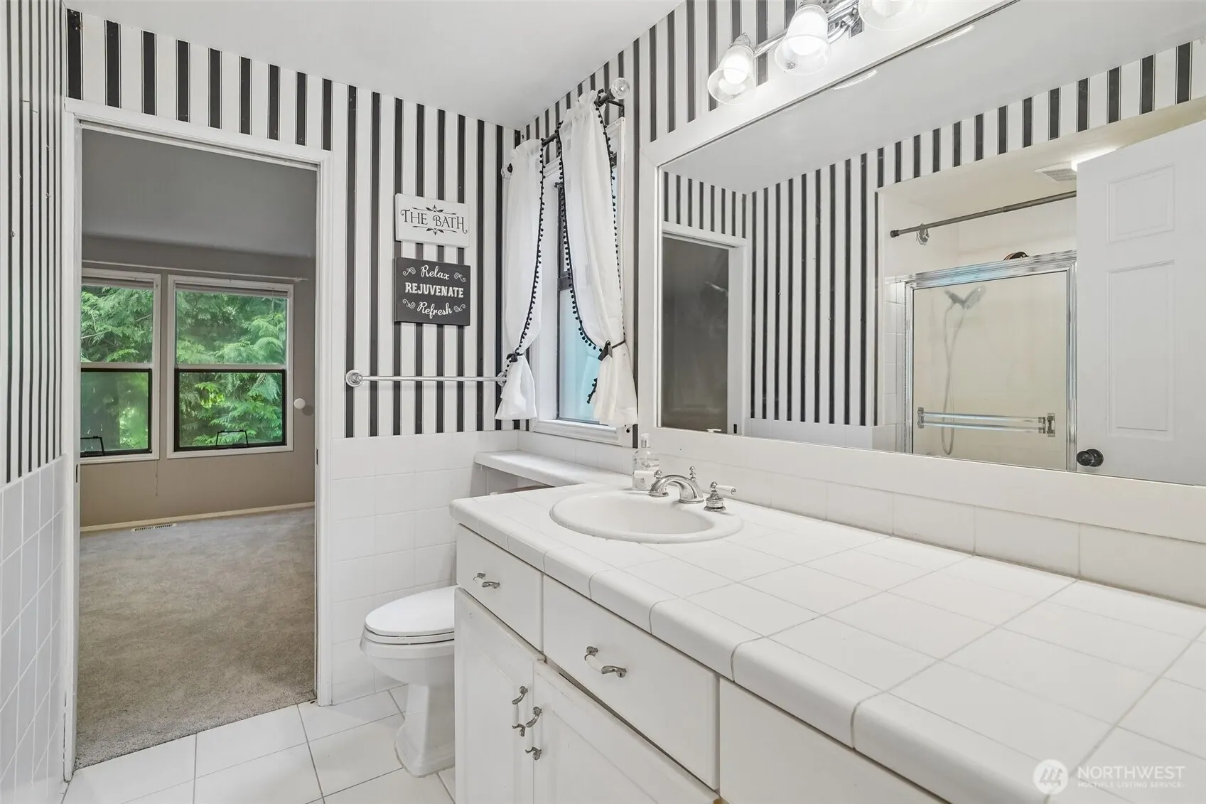 22330 NE 28th Street , Sammamish, WA 98074