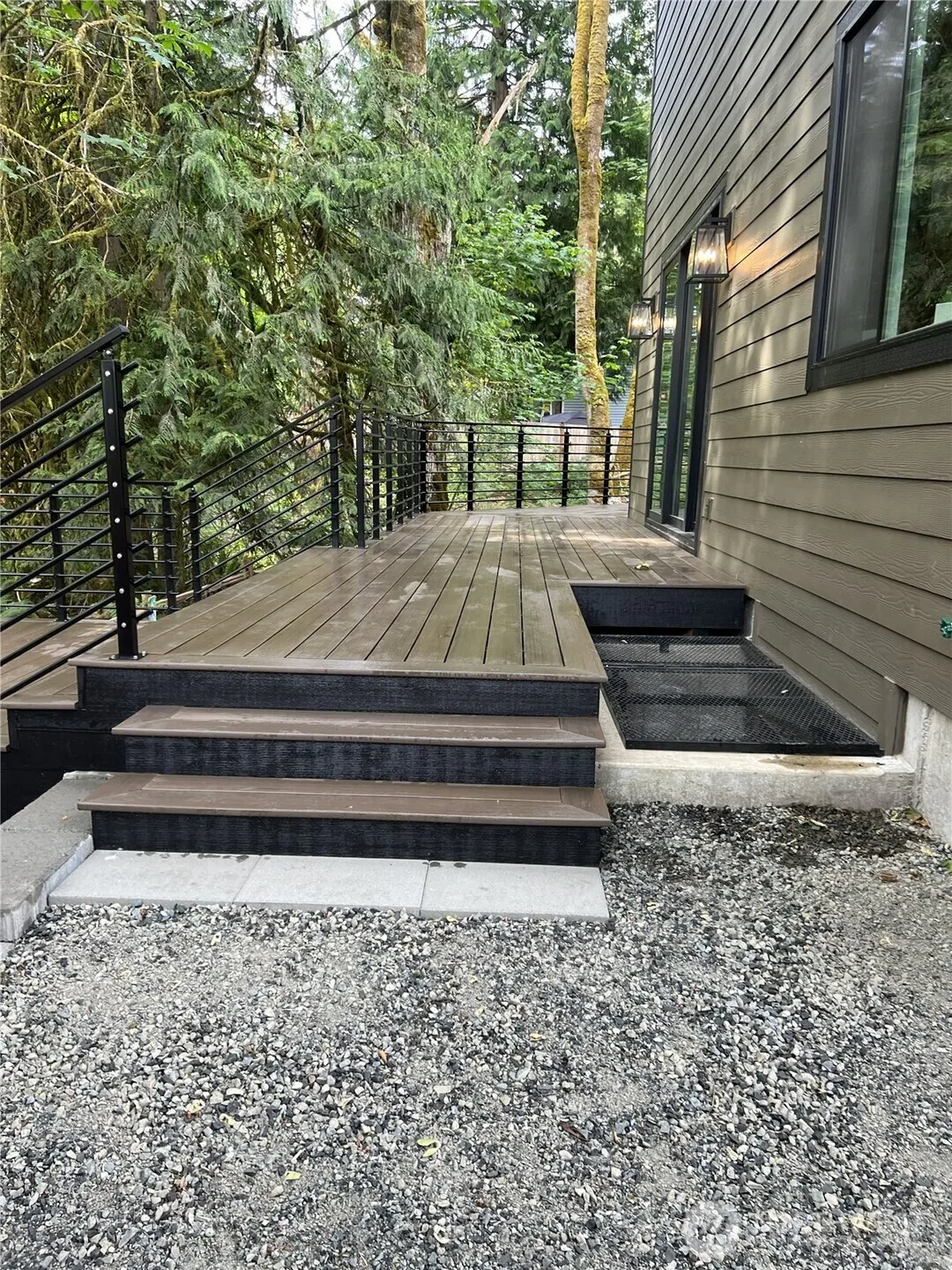 1906 223rd Avenue SE, Sammamish, WA 98075