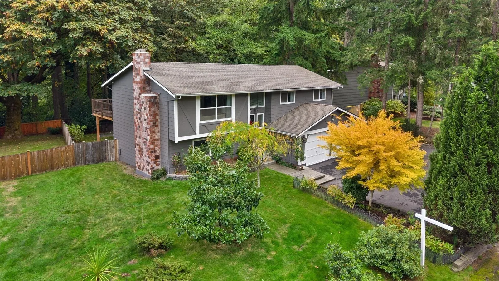 15912 174th Avenue NE, Woodinville, WA 98072