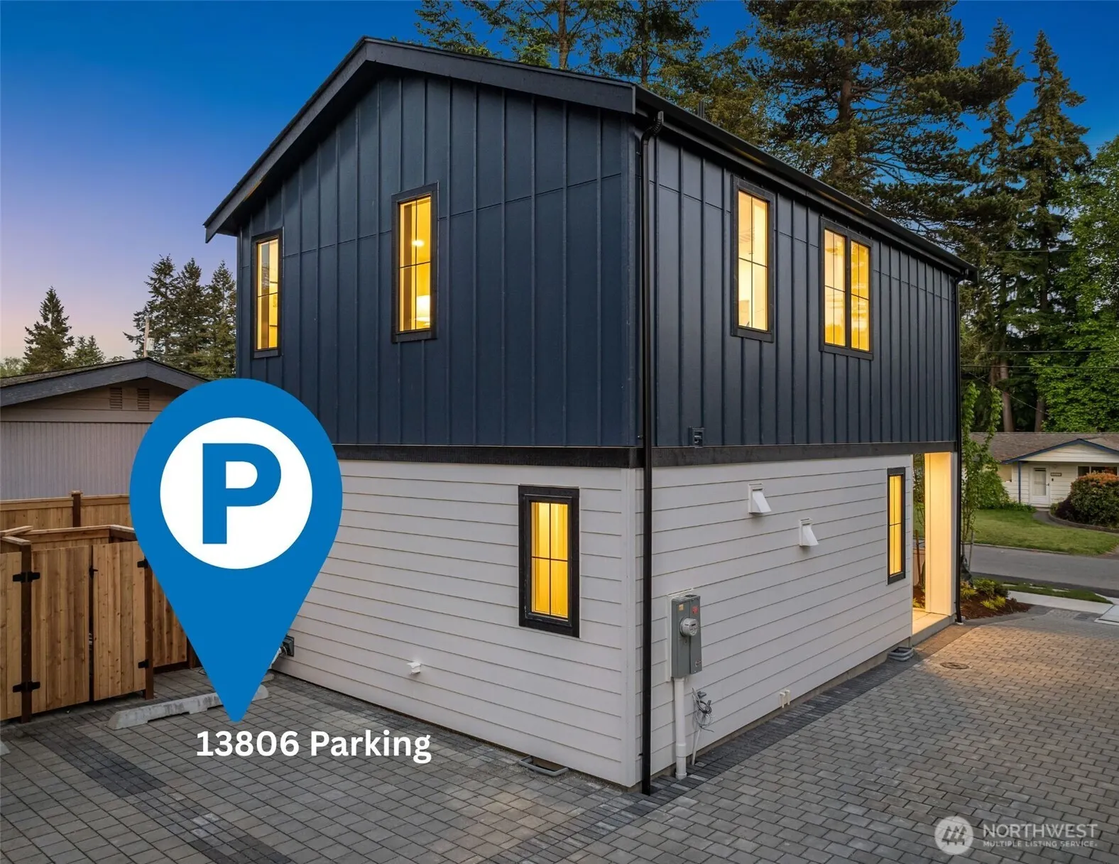 13806 84th Lane NE, Kirkland, WA 98034