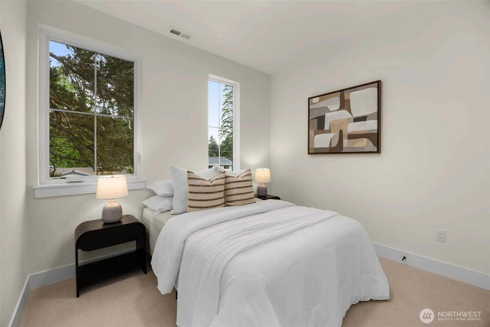13806 84th Lane NE, Kirkland, WA 98034