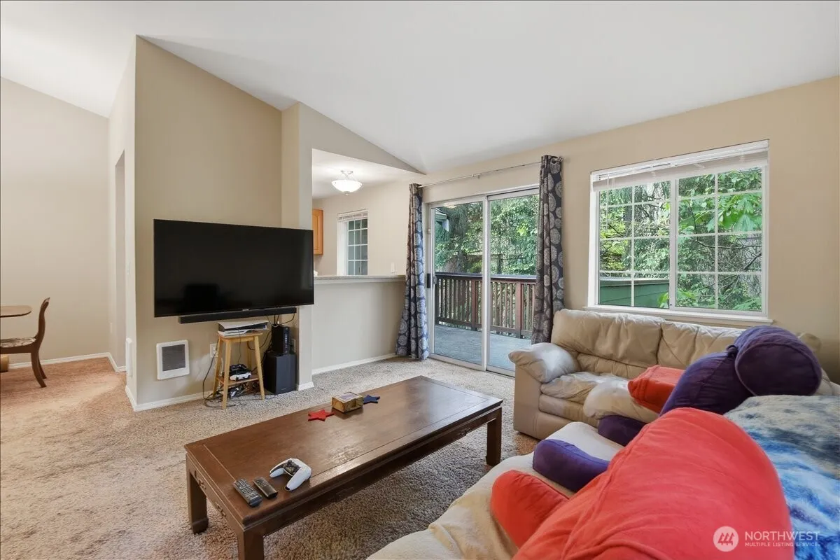15433 Country Club Drive #E305, Mill Creek, WA 98012