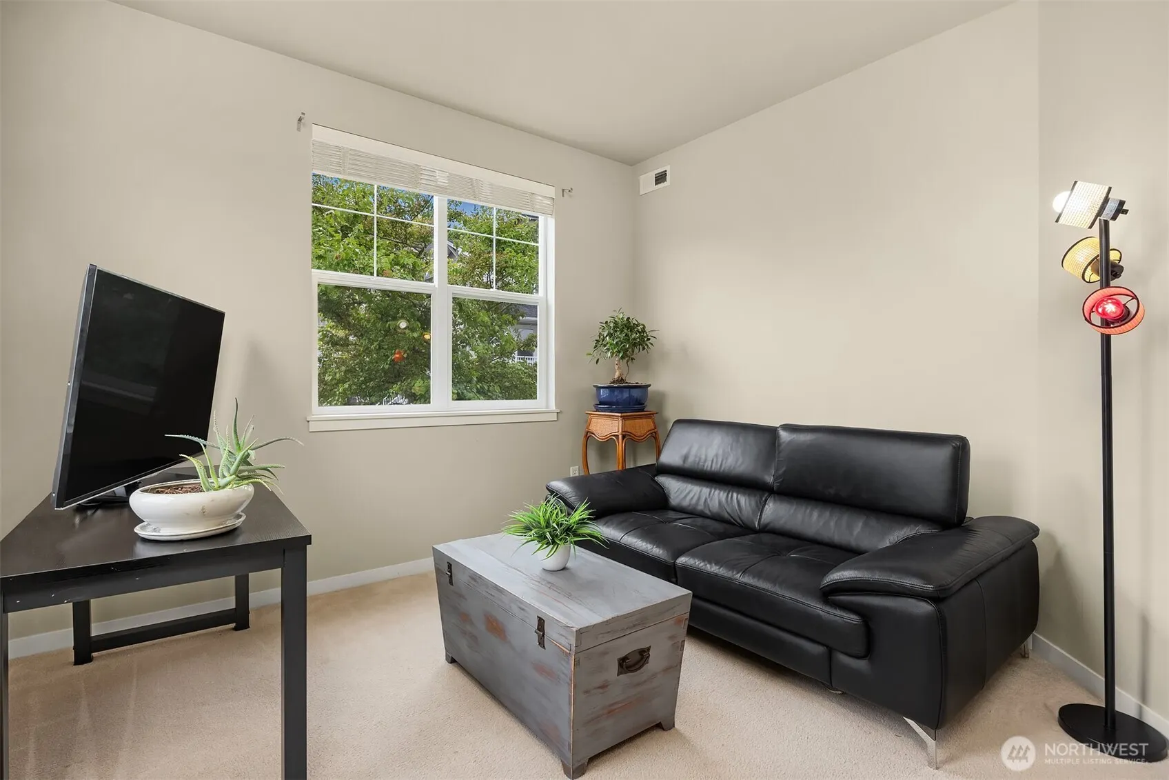 1601 NE Katsura Street #103, Issaquah, WA 98029