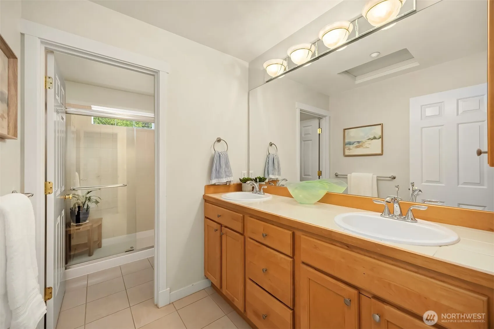 1601 NE Katsura Street #103, Issaquah, WA 98029