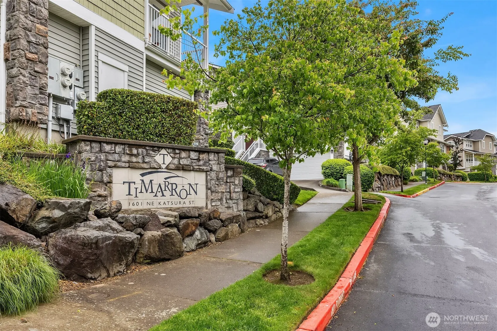 1601 NE Katsura Street #103, Issaquah, WA 98029