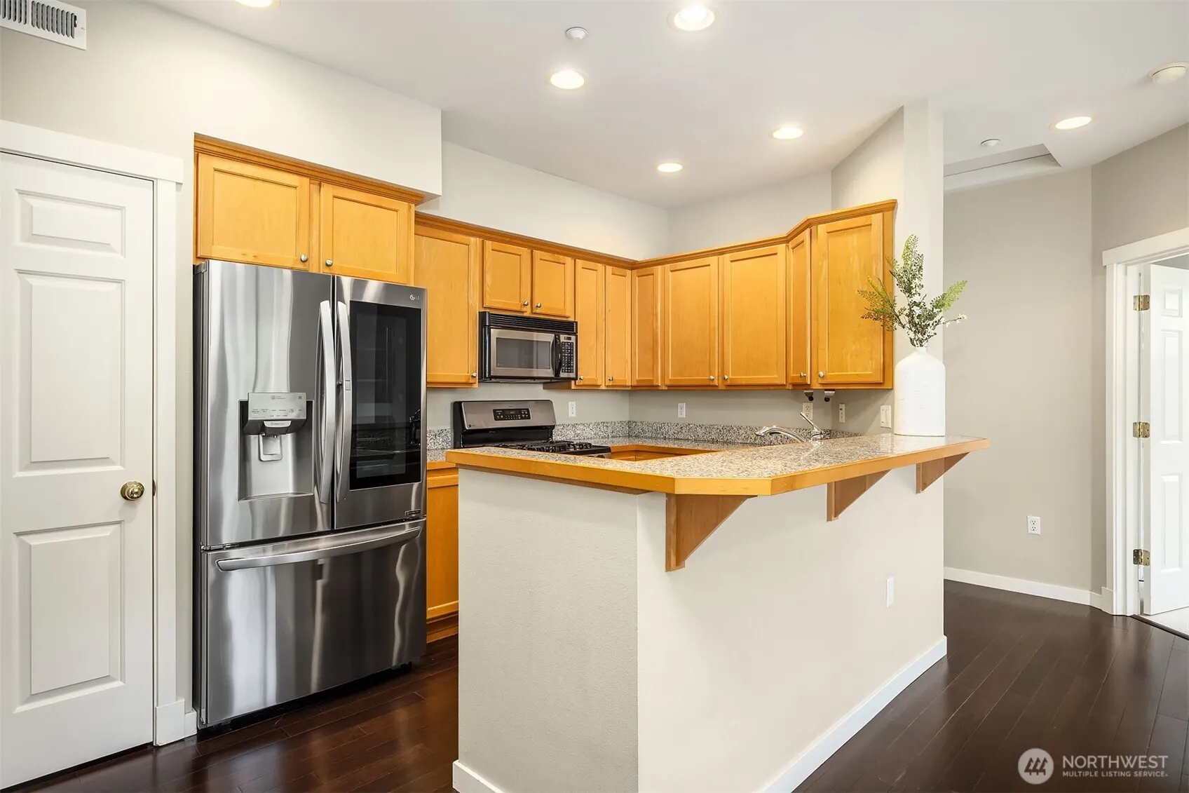 1601 NE Katsura Street #103, Issaquah, WA 98029