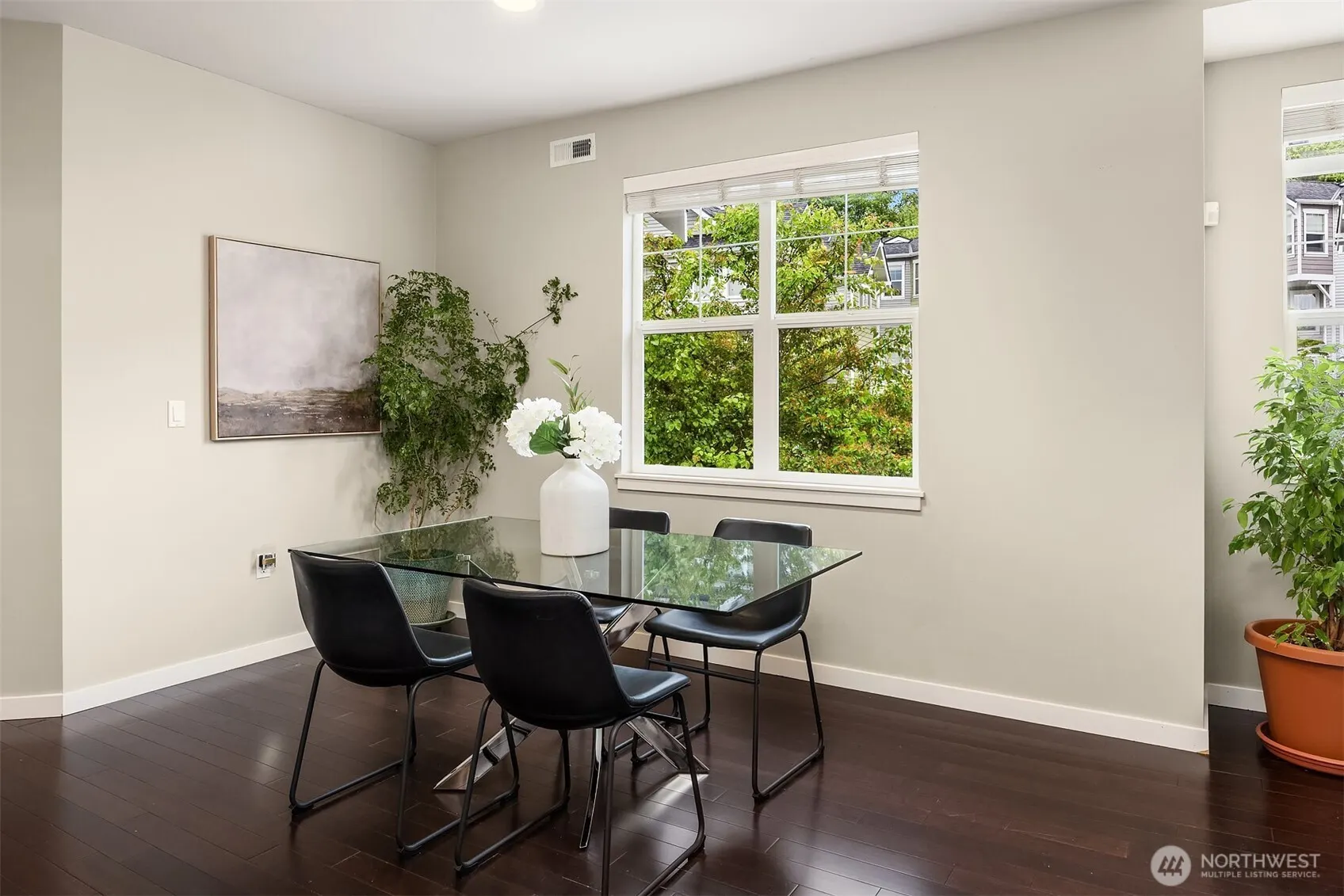 1601 NE Katsura Street #103, Issaquah, WA 98029