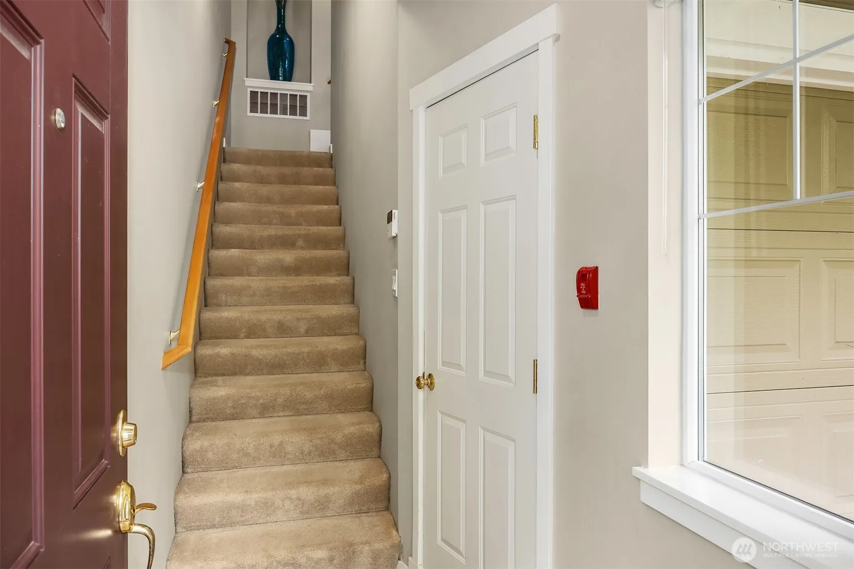 1601 NE Katsura Street #103, Issaquah, WA 98029