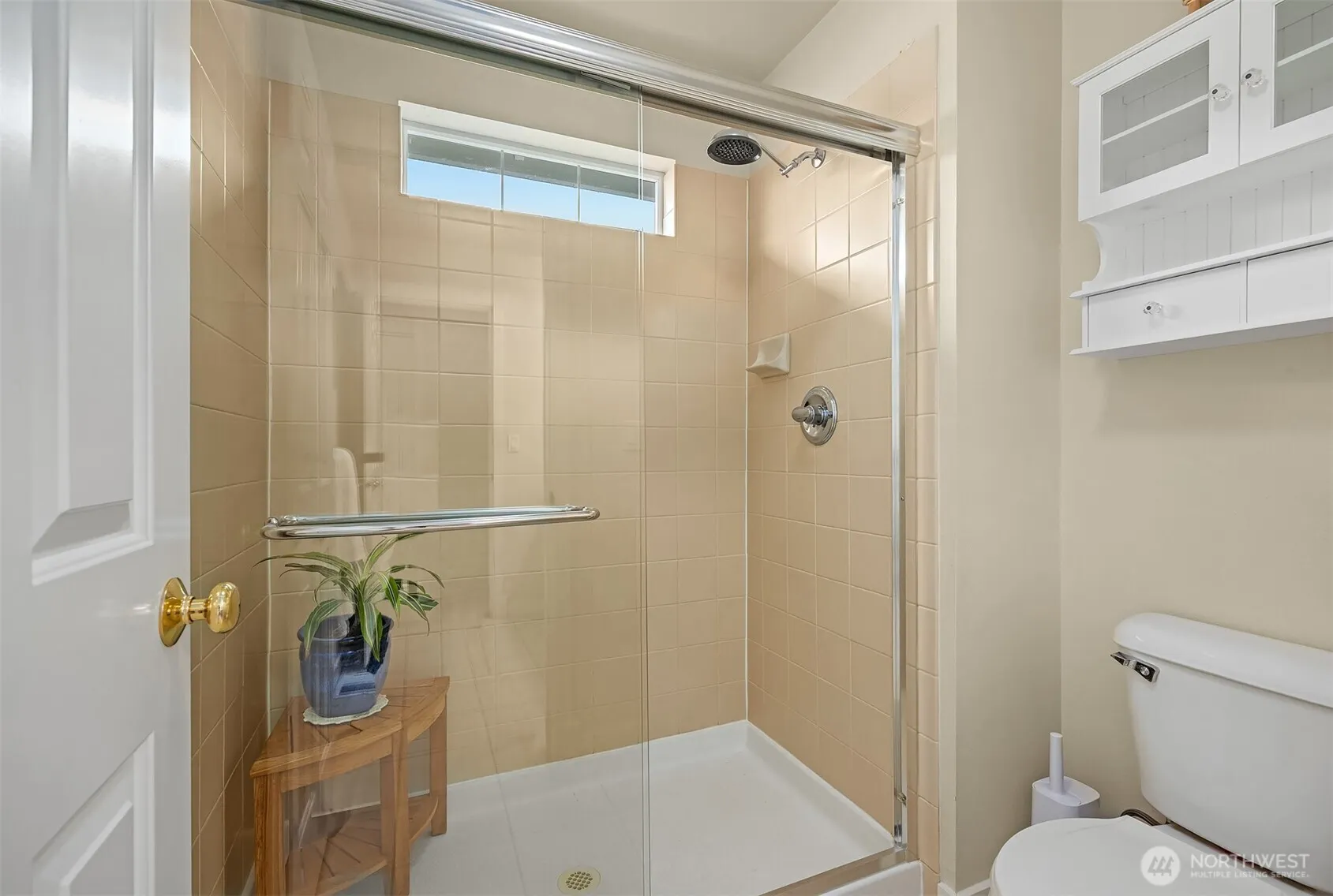 1601 NE Katsura Street #103, Issaquah, WA 98029