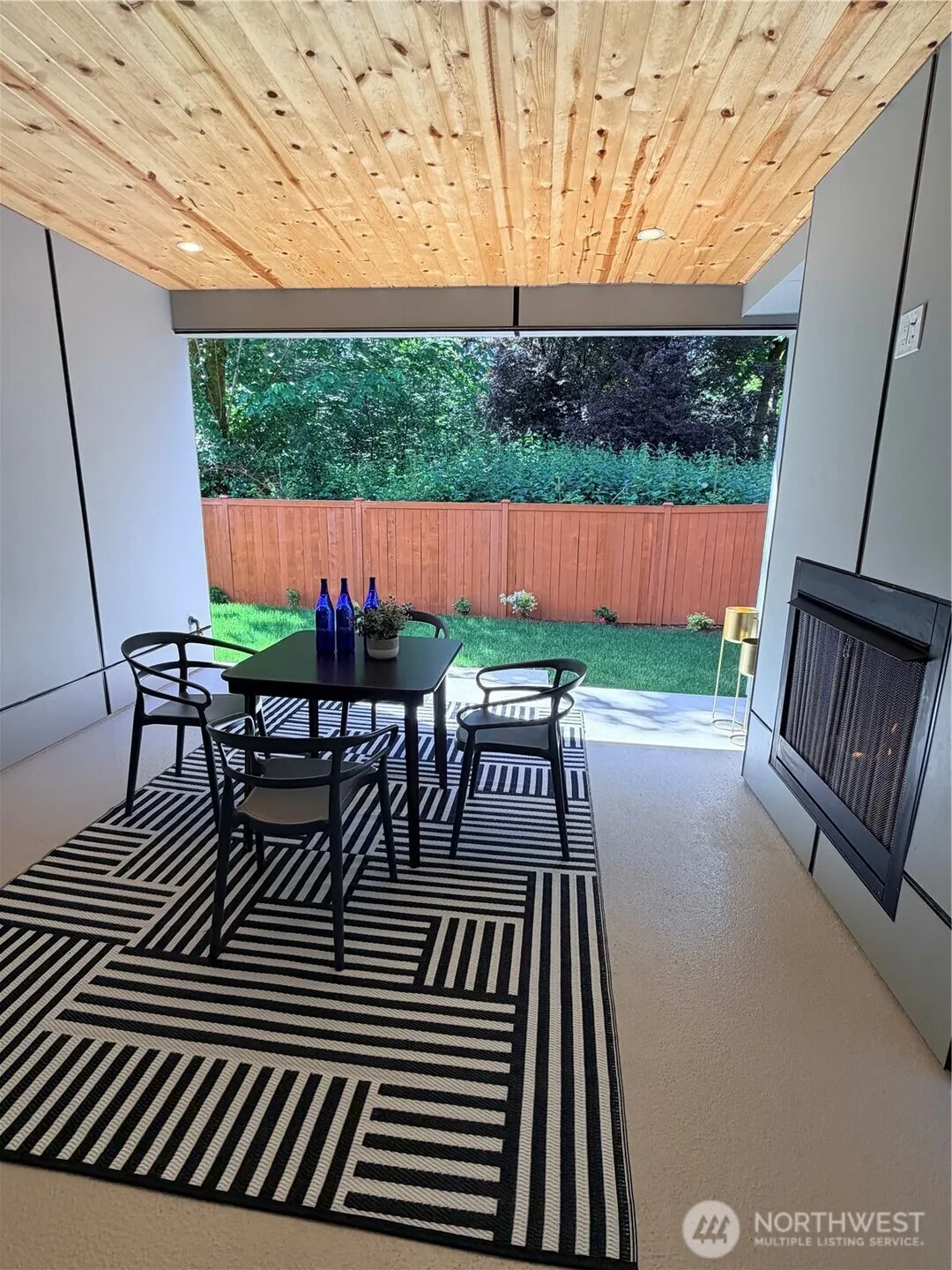 4305 NE 26 Place , Renton, WA 98059