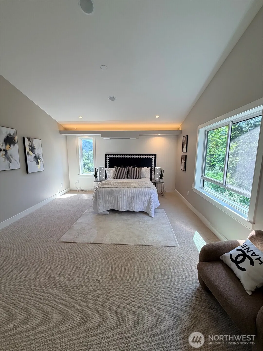 4305 NE 26 Place , Renton, WA 98059