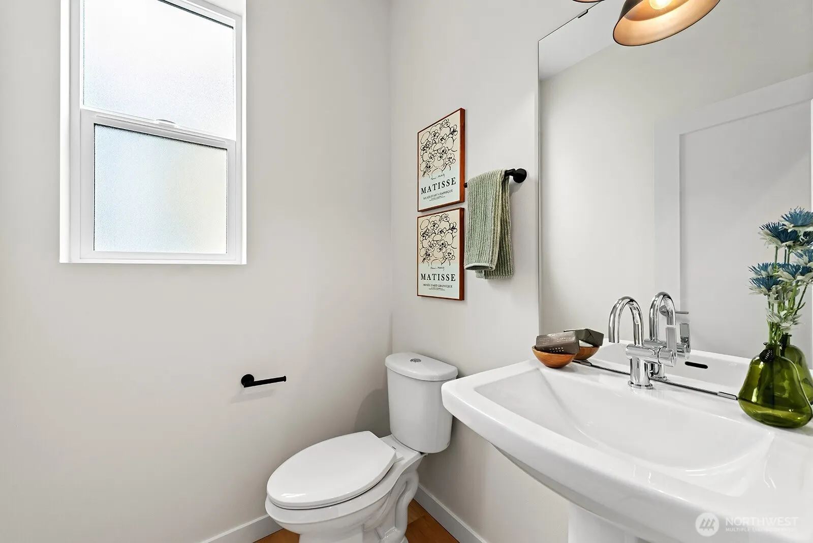 767 7th Avenue NW, Issaquah, WA 98027